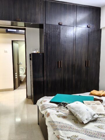 3 BHK Apartment For Rent in Sagar Avenue, Santacruz East