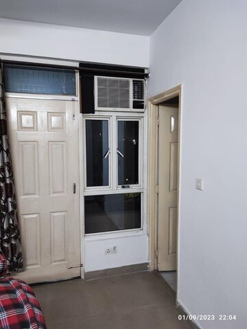 Living Room in 2 BHK Apartment at Supertech Cape Town, Sector 74 – for Sale