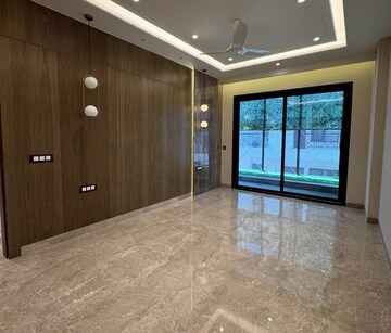 Room in 3 BHK Apartment at Sublime Spring Elmas, Sector 12 Greater Noida – for Sale