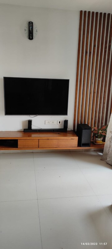Furnished Amenities in 2 BHK Apartment at Pebbles II, Bavdhan – for Rent