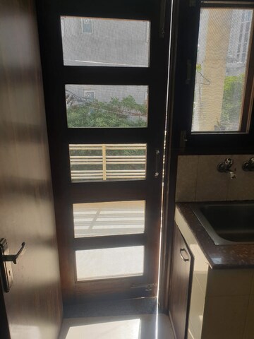 Kitchen in 1 BHK Builder Floor at Sector 54 – for Rent