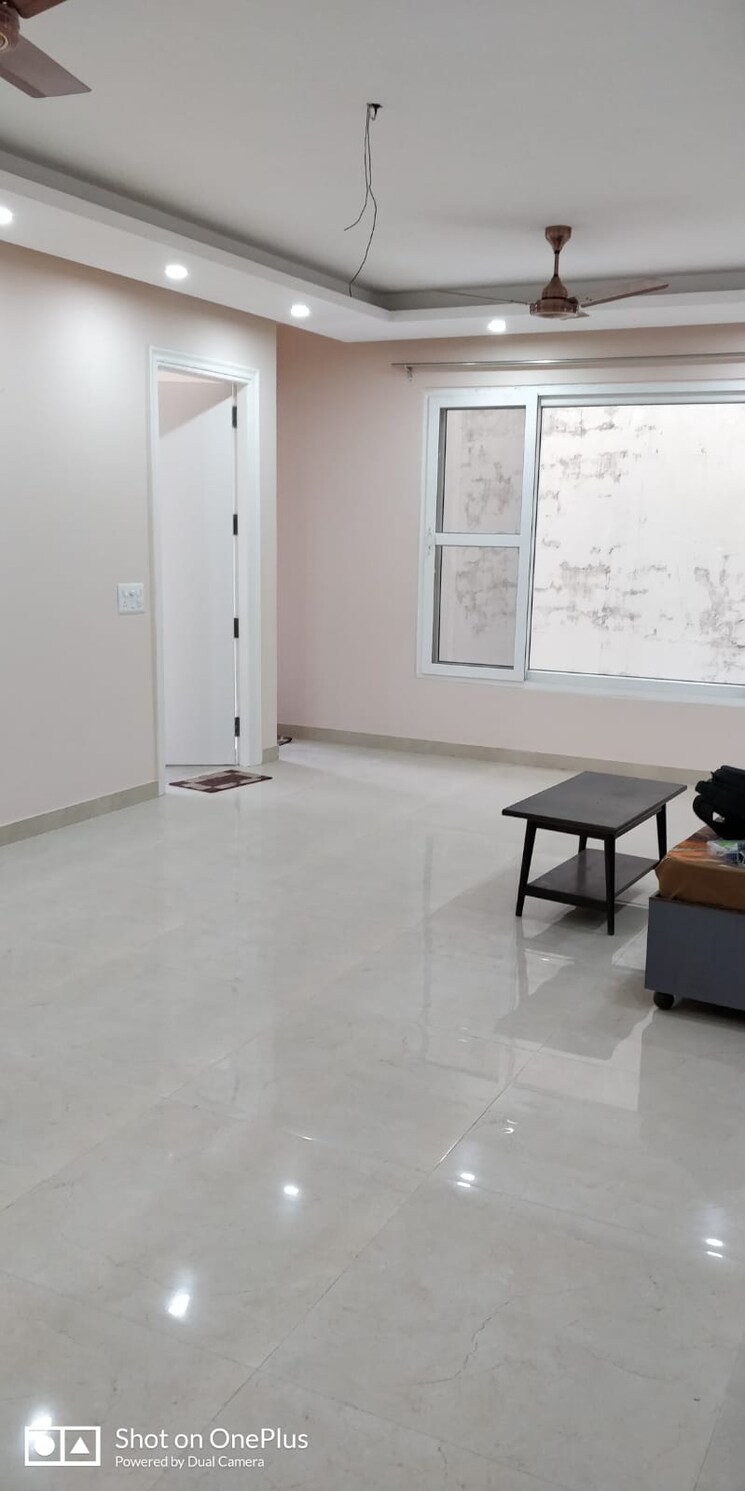 Room, sector 23 1 Bedroom 652 Sq.Ft. Builder Floor In Sector 23 Gurgaon 8628237