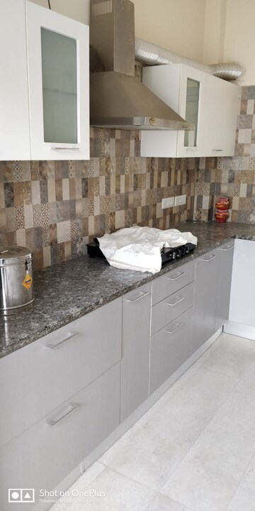 Kitchen in 1 BHK Builder Floor at Sector 23 – for Rent