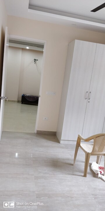 Bathroom in 1 BHK Builder Floor at Sector 23 – for Rent