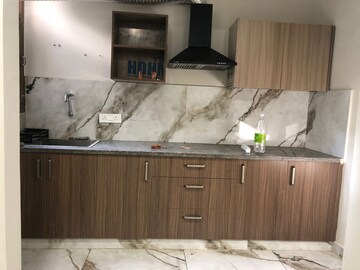 Kitchen in 1 BHK Builder Floor at Sector 23 – for Rent