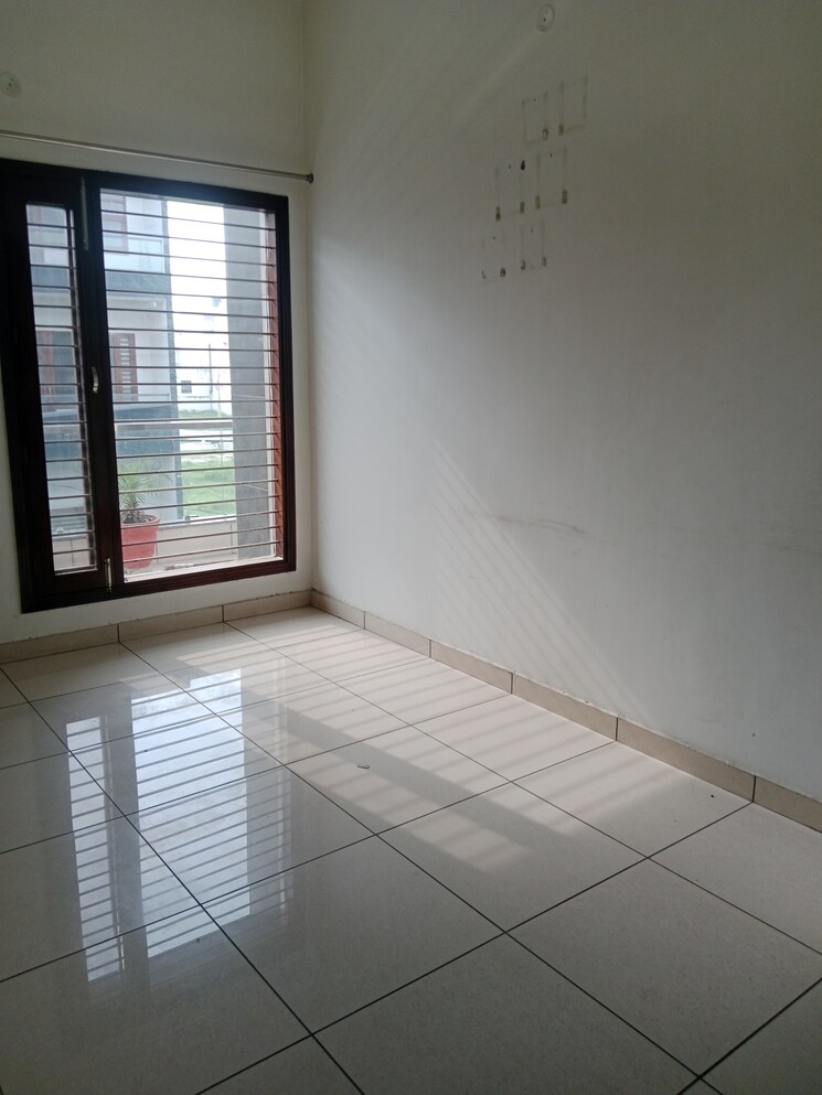 Room, sector 18 3 Bedroom 1853 Sq.Ft. Builder Floor In Sector 18 Panipat 8628348