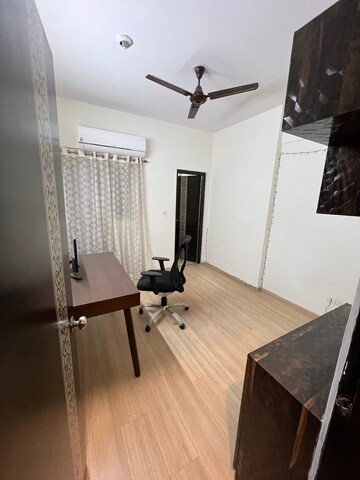 3 BHK Apartment at Moti Nagar – for Rent