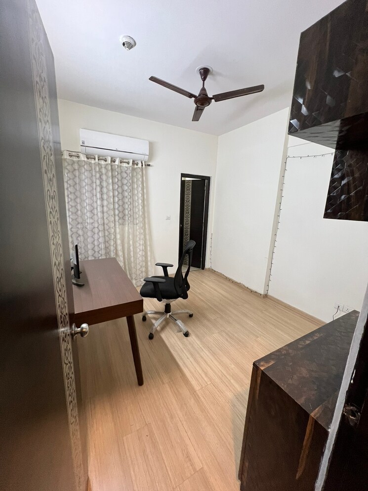 Other, moti nagar 3 Bedroom 1604 Sq.Ft. Apartment In Moti Nagar Delhi 8628265