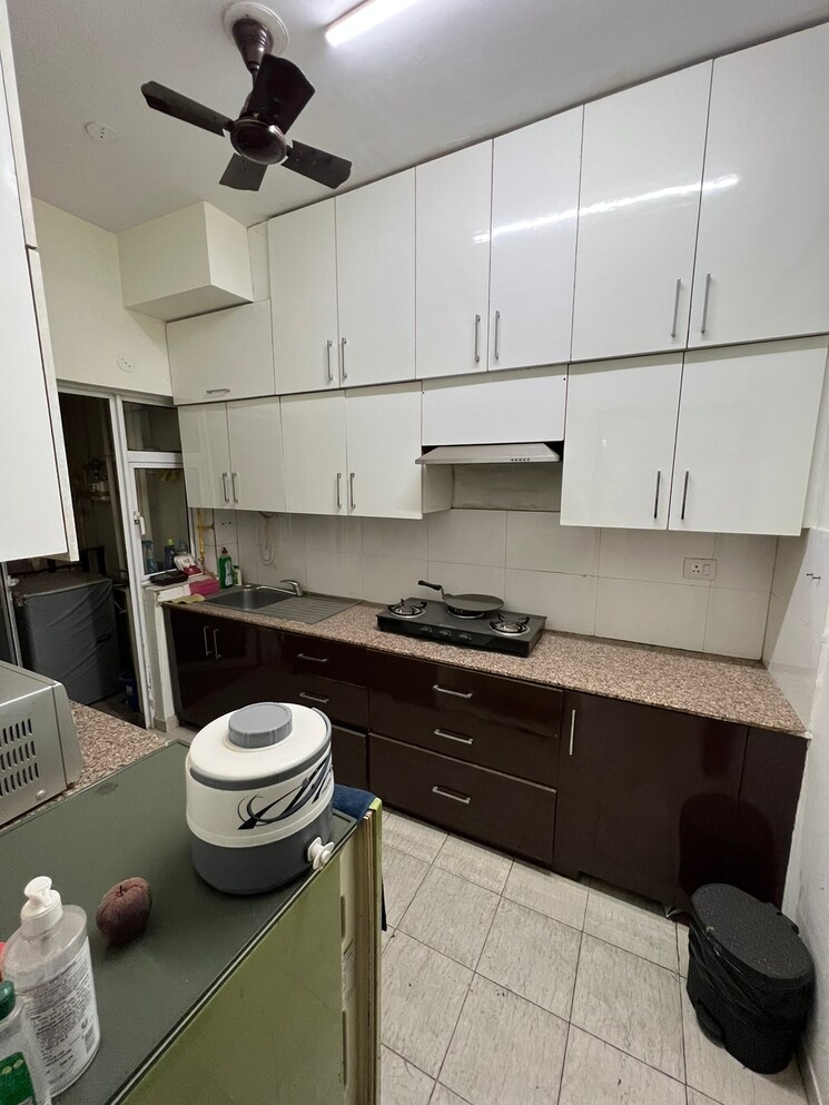 Kitchen, moti nagar 3 Bedroom 1604 Sq.Ft. Apartment In Moti Nagar Delhi 8628265