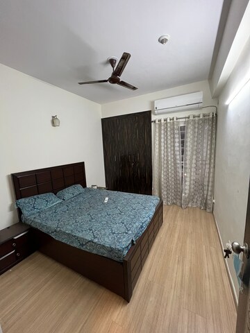 Bedroom in 3 BHK Apartment at Moti Nagar – for Rent