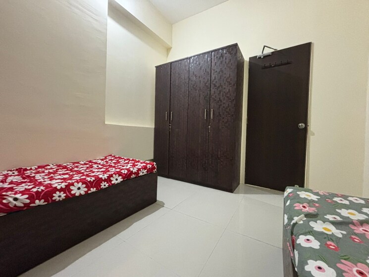 Room, goregaon west Pg For Girls In Goregaon West 8628341