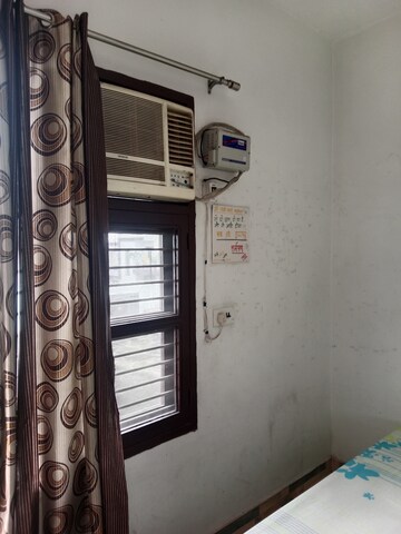 1 RK Builder Floor – Exterior View View at Sector 18 - for Rent