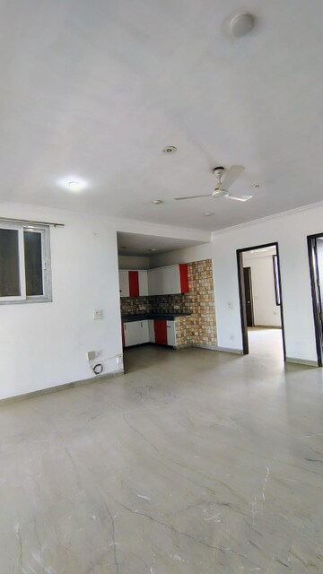 Room in 3 BHK Builder Floor at Sushant Lok 3, Sector 57 – for Rent