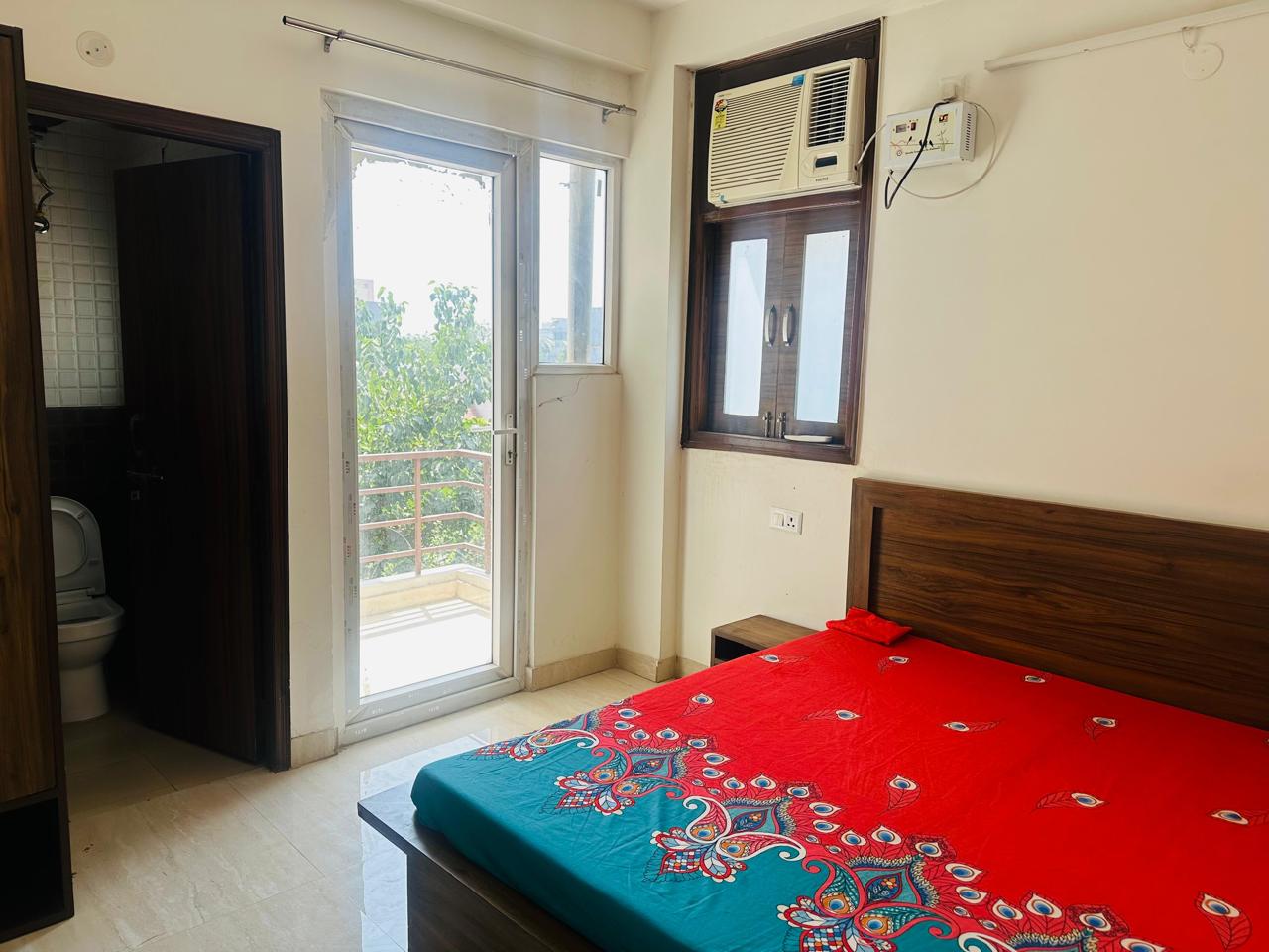 3 BHK Apartment For Rent in Unitech Rakshak