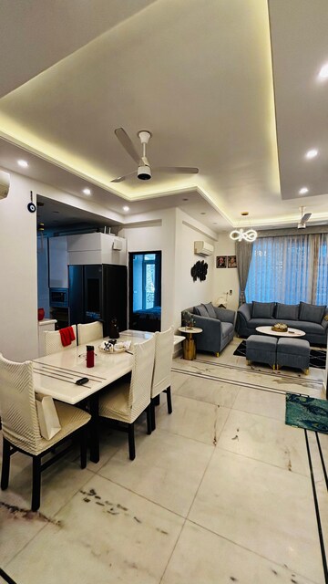 Living Room in 3.5 BHK Builder Floor at Ardee City, Sector 52 – for Rent