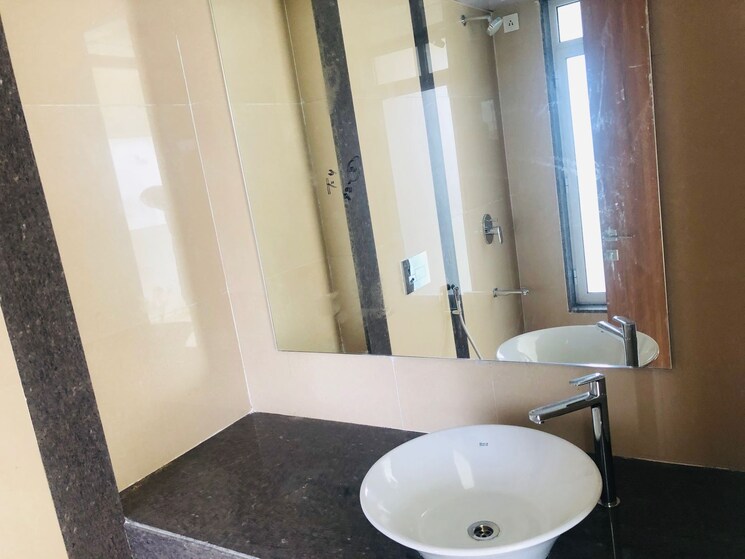 Bathroom, courtyard-by-narang-realty-and-the-wadhwa-group 3 Bedroom 1200 Sq.Ft. Apartment In Pokhran Road No Two Thane 8628471