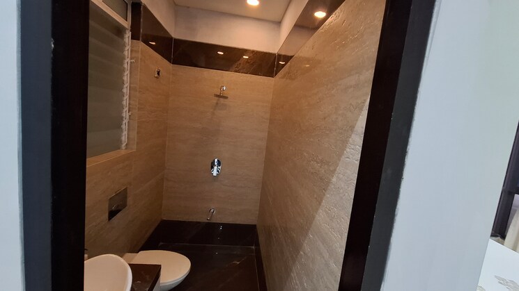 Bathroom, uk-luxecity 1 Bedroom 406 Sq.Ft. Apartment In Kandivali East Mumbai 8628982