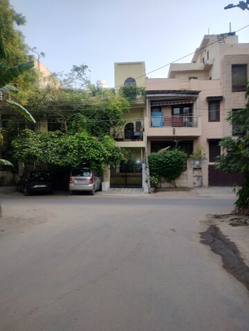 2 BHK Builder Floor For Rent in Ansal Sushant Lok I, Sector 43
