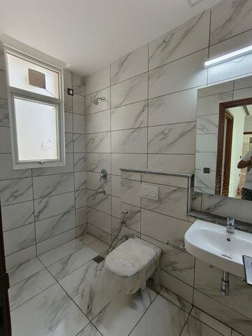 Bathroom in 3 BHK Apartment at Sector 59 – for Rent