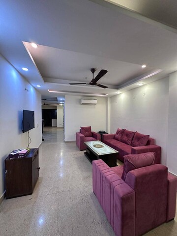 4 BHK Builder Floor For Rent in Sushant Vyapaar Kendra, Sector 43