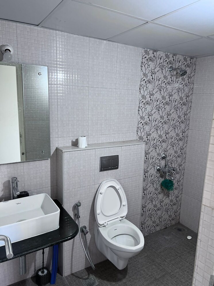 Bathroom, sterling-ascentia 3 Bedroom 1700 Sq.Ft. Apartment In Bellandur Bangalore 8628709