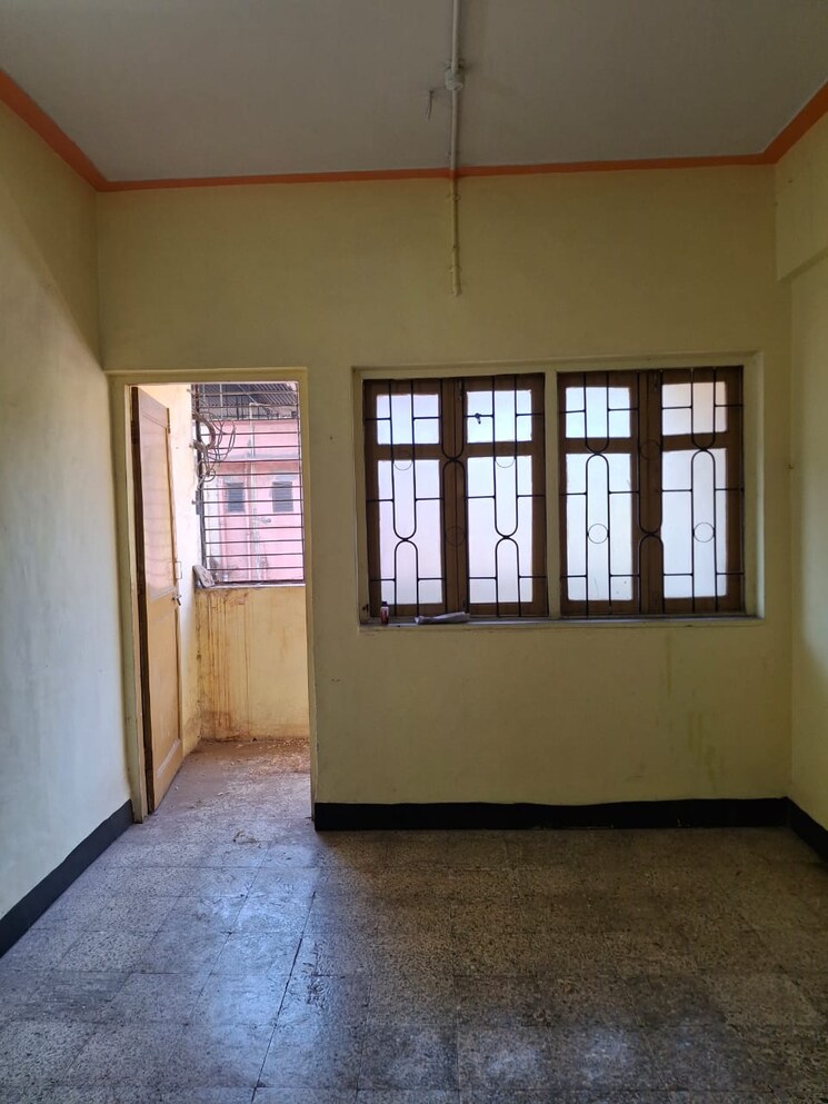 Room, dombivli east 1 Bedroom 451 Sq.Ft. Apartment In Dombivli East Thane 8628695