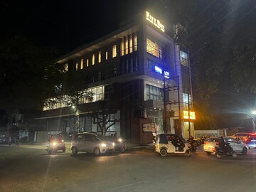  Showroom – Exterior View View at Krishna Nagar - for Rent