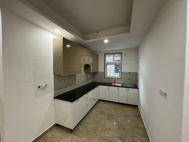 Kitchen, sector 70 1 Bedroom 650 Sq.Ft. Builder Floor In Sector 70 Noida 8628933