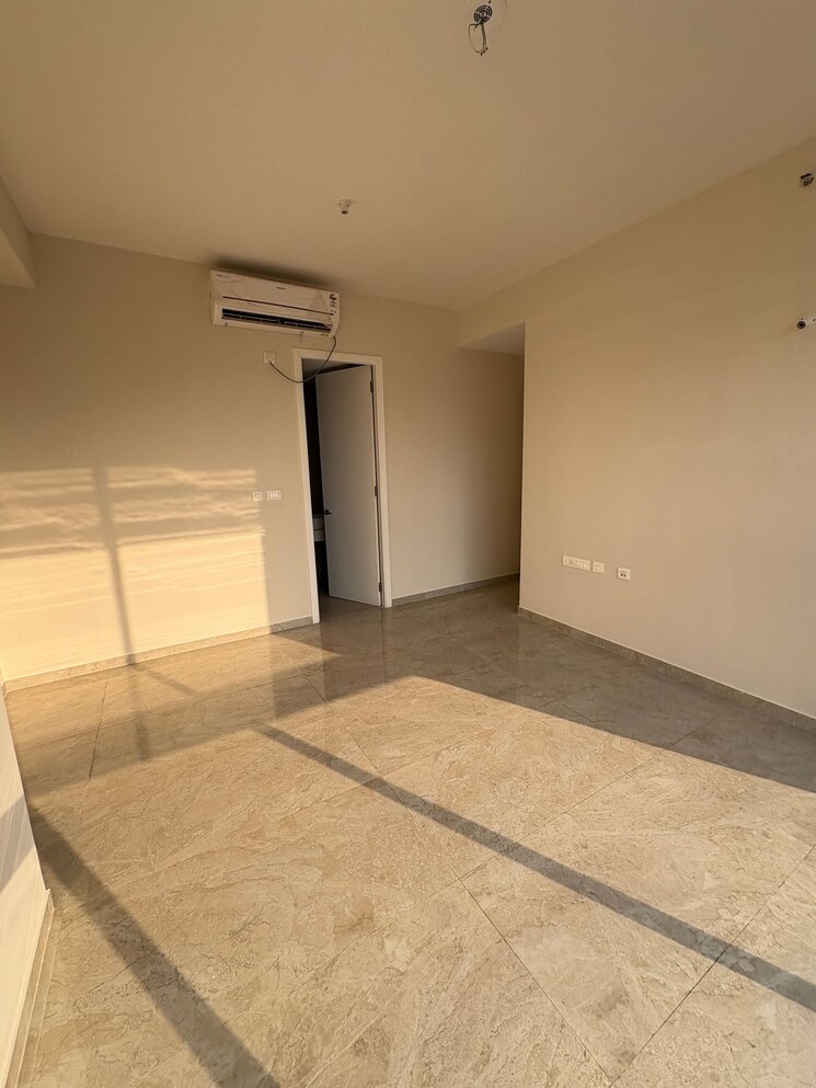 Room, tata-serein 3 Bedroom 964 Sq.Ft. Apartment In Pokhran Road No Two Thane 8628994