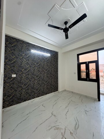 3 BHK Builder Floor For Sale in Sector 73