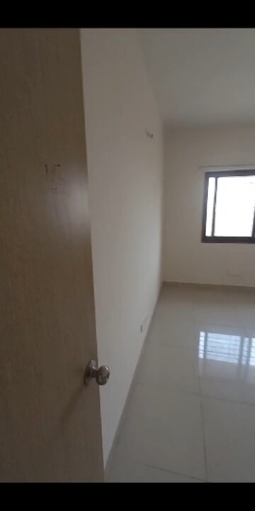 Room in 3 BHK Builder Floor at Paranjape Blue Ridge, Hinjewadi – for Rent