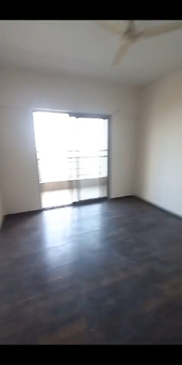 Room in 3 BHK Builder Floor at Paranjape Blue Ridge, Hinjewadi – for Rent