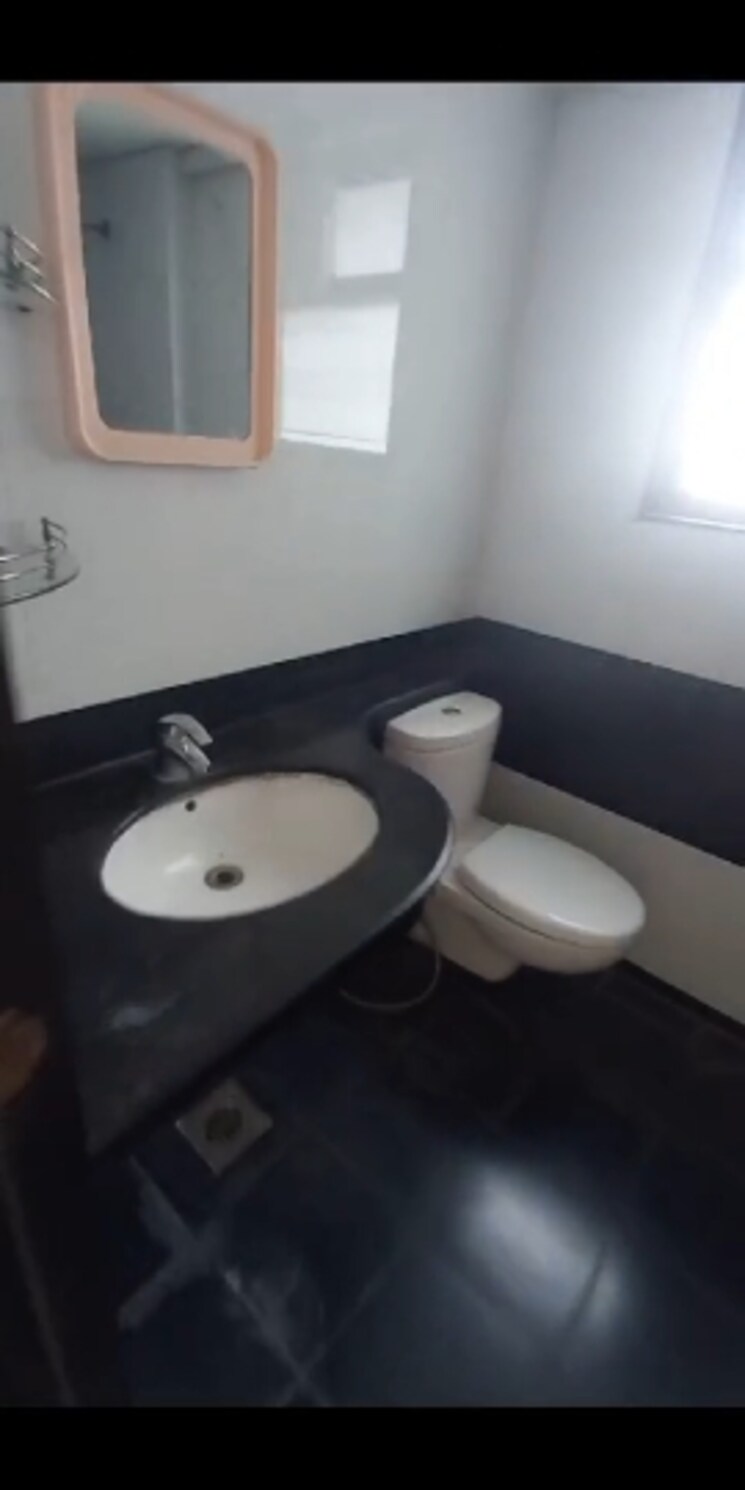 Bathroom, paranjape-blue-ridge 3 Bedroom 1320 Sq.Ft. Builder Floor In Hinjewadi Pune 8629009