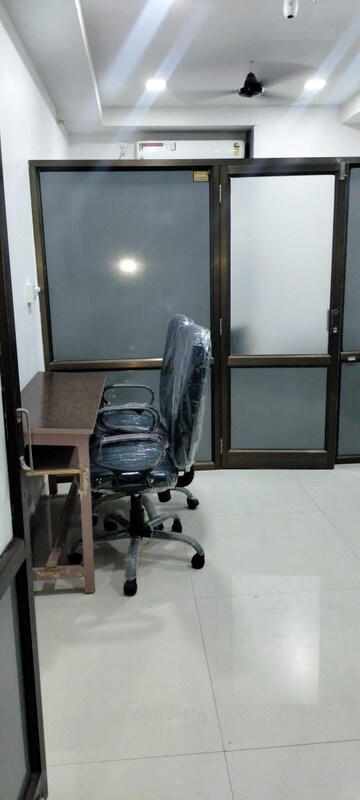  Office Space For Rent in Sama Savli Road