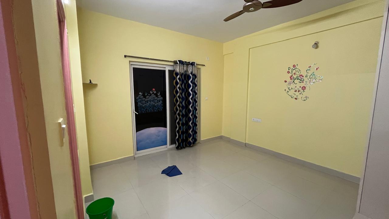 2 BHK + Pooja Room Apartment For Sale in Saiven Silver Oaks