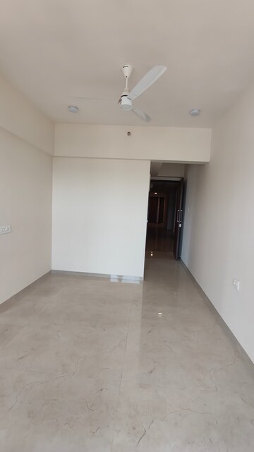 2 BHK Apartment For Rent in Piramal Vaikunth, Balkum Pada