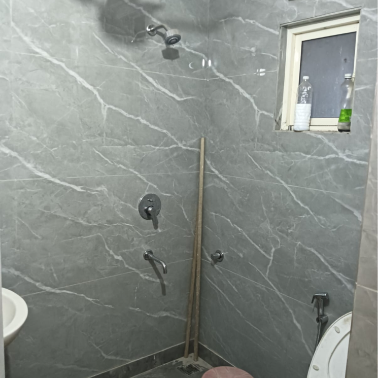 Bathroom, sheikh sarai 3 Bedroom 2200 Sq.Ft. Apartment In Sheikh Sarai Delhi 8629161