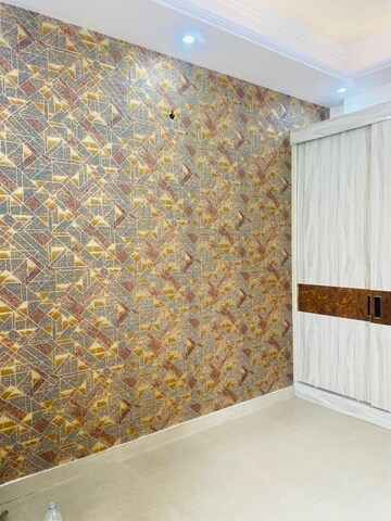 Room in 4 BHK Builder Floor at Rajendra Nagar – for Rent