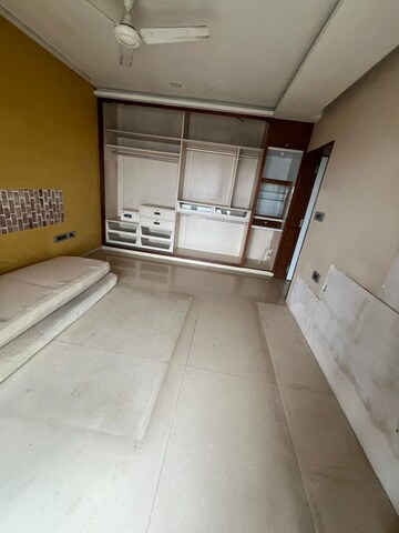 Staircase in 2 BHK Apartment at RNA Continental, Chembur – for Rent