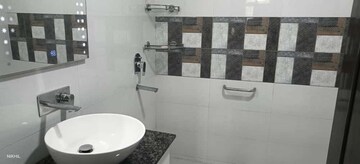 Bathroom in 3 BHK Apartment at Sector 12 Dwarka – for Rent