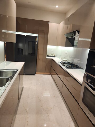 Kitchen in 3.5 BHK Apartment at Smart World The Edition, Sector 66 – for Sale
