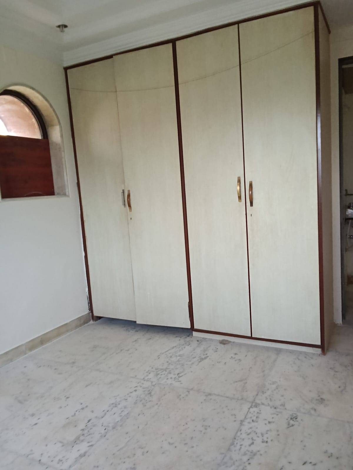 3 BHK + Extra Room Apartment For Rent in Sneha Chs Kandivali West