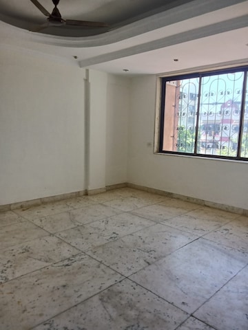 Room in 3 BHK Apartment at Charkop Sector 3 – for Rent