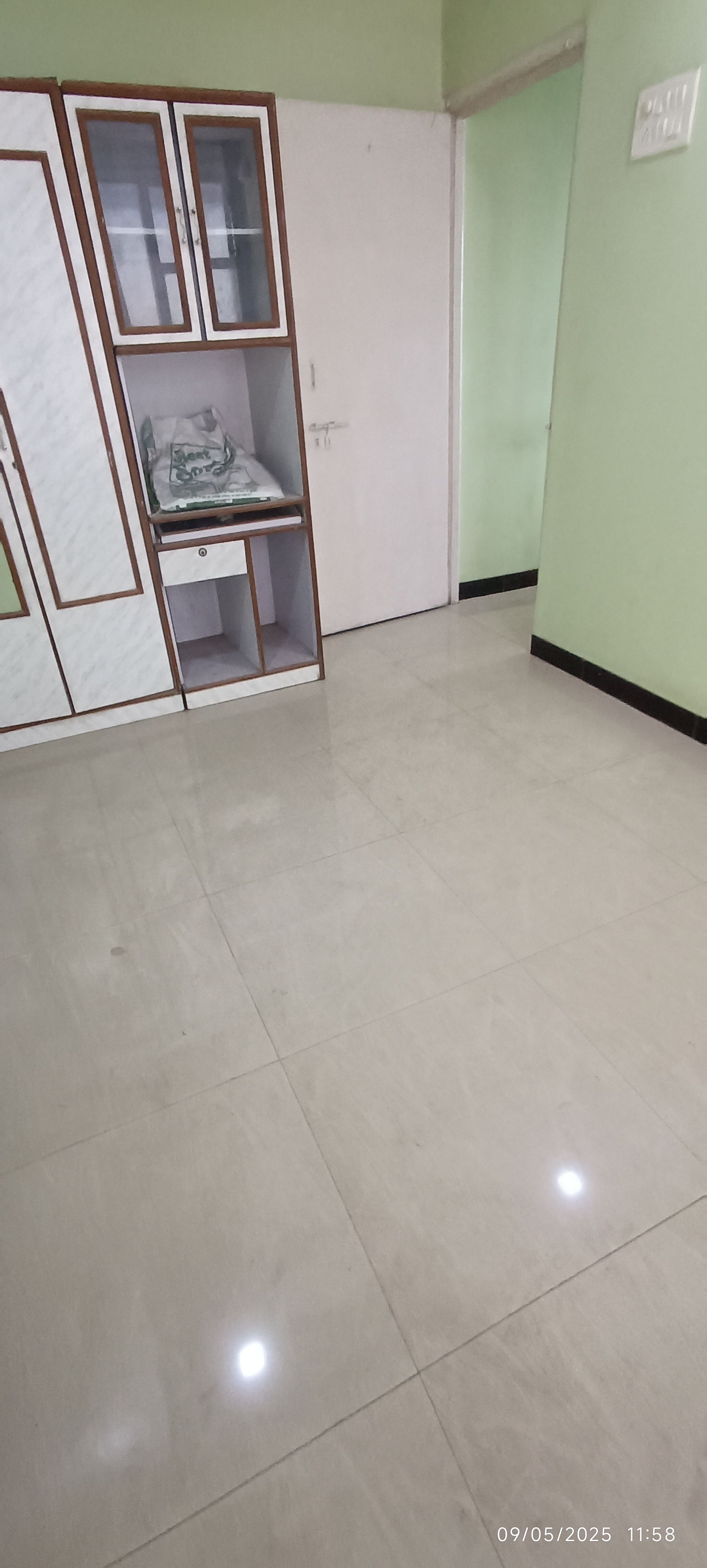 2 BHK + Extra Room Apartment For Sale in Himgiri C H Society 