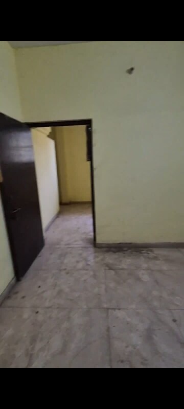 Room in 2 BHK Builder Floor at Vasundhara Sector 1 – for Rent
