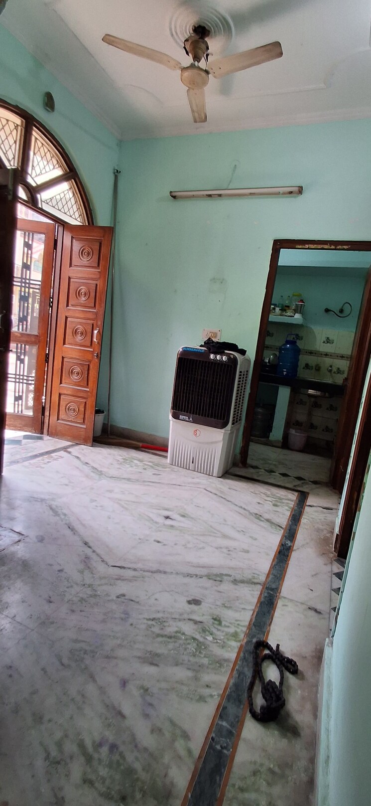 Room, delta i greater noida 2 Bedroom 60 Sq.Yd. Builder Floor In Delta I Greater Noida Greater Noida 8629341