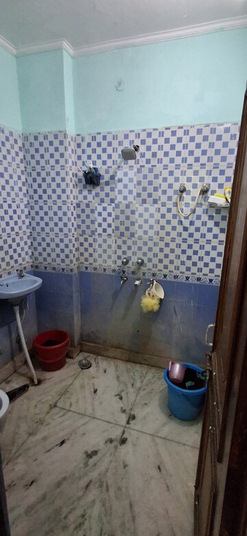 Attached Bathroom in 2 BHK Builder Floor at Delta I Greater Noida – for Rent