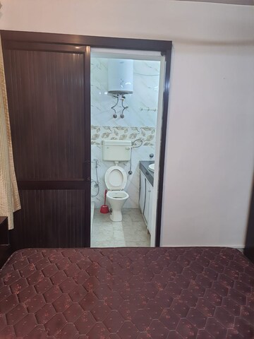 Room in 2 BHK Builder Floor at Greater Kailash I – for Rent