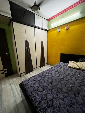 Bedroom in 1 BHK Apartment at Sanpada – for Rent