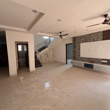 3 BHK Villa For Rent in Surabhis Signature Villas, Osman Nagar